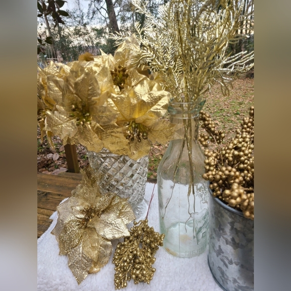 Gold and silver faux floral stems, LARGE Christmas lot - Picture 6 of 8